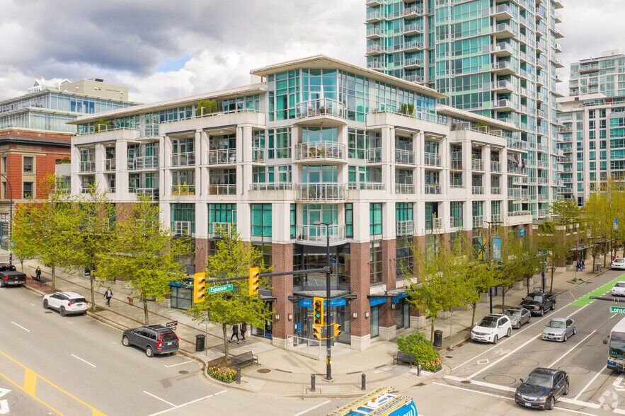 More Photos Of 100 Esplanade Espl E, North Vancouver Office For Lease
