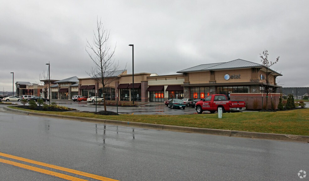 More Photos Of 6615-6655 W 135th St, Overland Park Freestanding For Lease