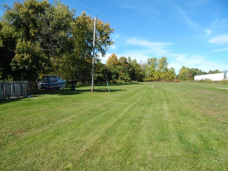 More Photos Of 623 Broad St E, Dunnville Land For Sale