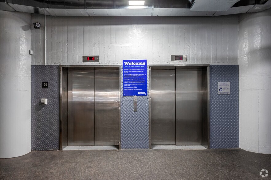 More Photos Of 260 Spring St, New York Self Storage For Lease