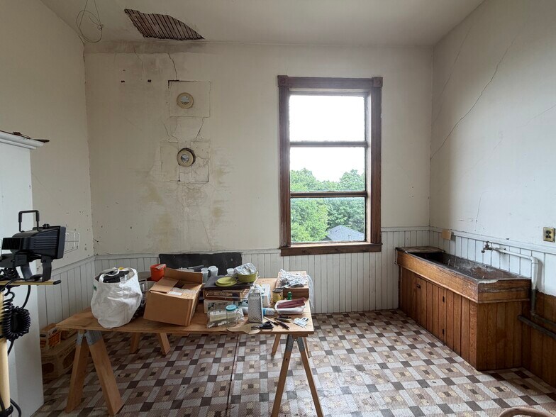 More Photos Of 913 Portland St, Rochester Apartments For Sale