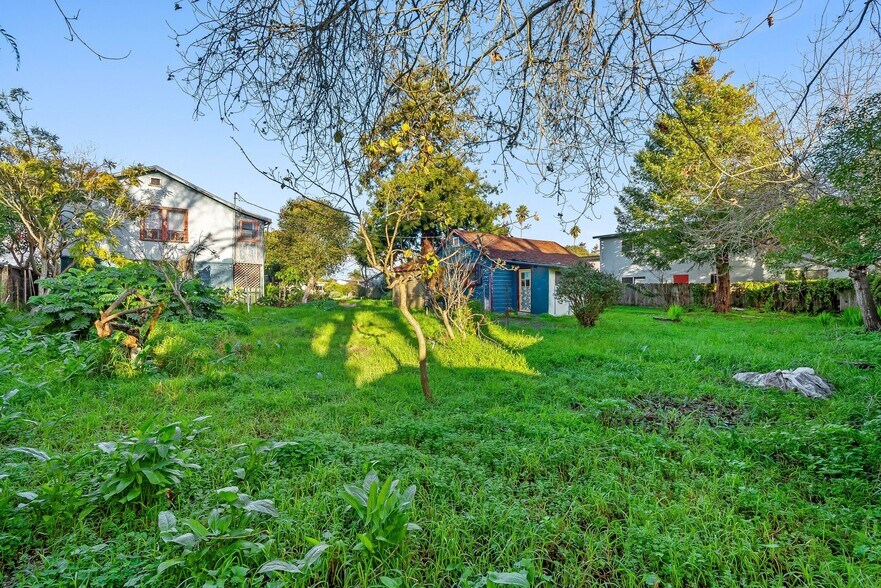 More Photos Of 1430 Merrill St, Santa Cruz Multifamily For Sale