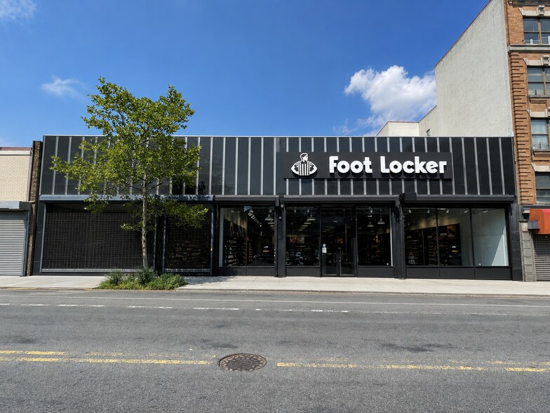More Photos Of 771 E Tremont Ave, Bronx Storefront For Lease