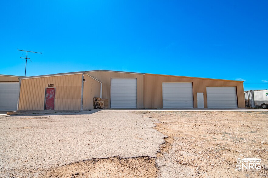 More Photos Of 1600 E New Jersey Ave, Midland Industrial For Sale