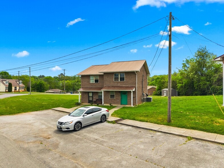 More Photos Of 3229 Blue Springs rd, Strawberry Plains Multifamily For Sale