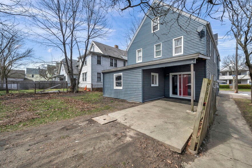 More Photos Of 16226 Arcade Ave, Cleveland Multifamily For Sale