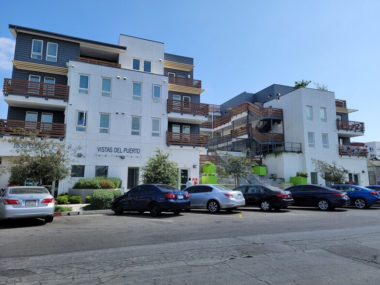 More Photos Of 1836-1852 Locust Ave, Long Beach Apartments For Lease
