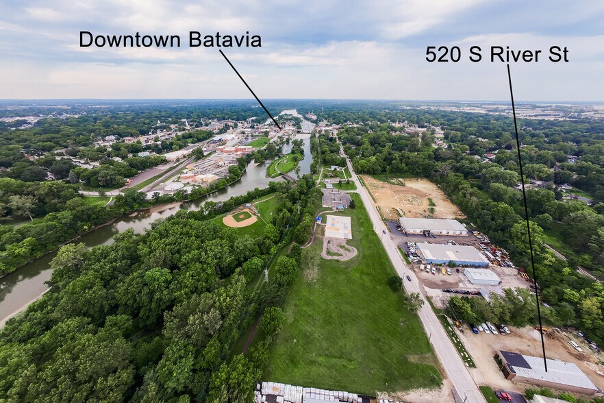 More Photos Of 520 S River St, Batavia Warehouse For Sale