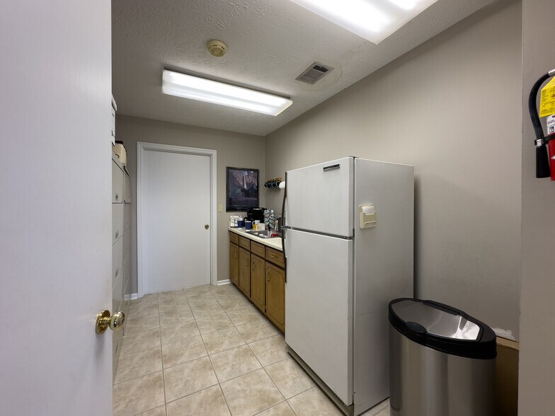 More Photos Of 1299 Battlecreek Rd, Jonesboro Medical For Sale