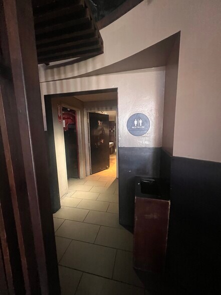 More Photos Of 119 E Colorado Blvd, Pasadena Office For Lease