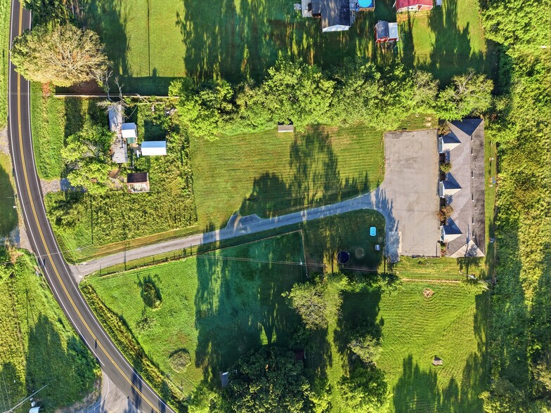 More Photos Of 99 Highway 287, Greenbrier Apartments For Sale