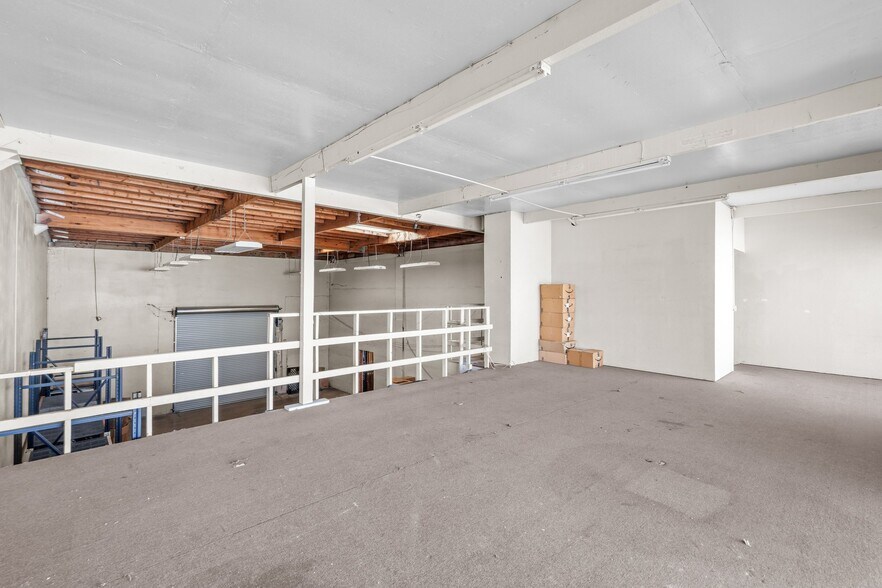More Photos Of 2346 Via Segundo, San Ysidro Industrial For Sale