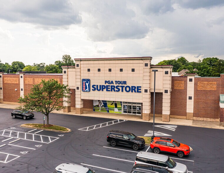 More Photos Of 996 Breckenridge Ln, Louisville Storefront For Sale