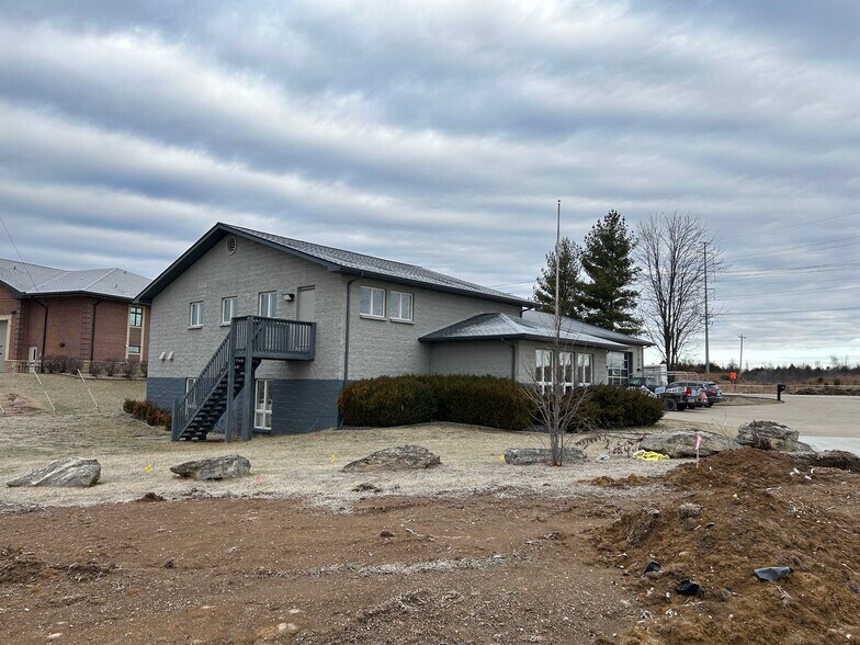 More Photos Of 8200 Orf Rd, Lake Saint Louis Police Fire Station For Lease