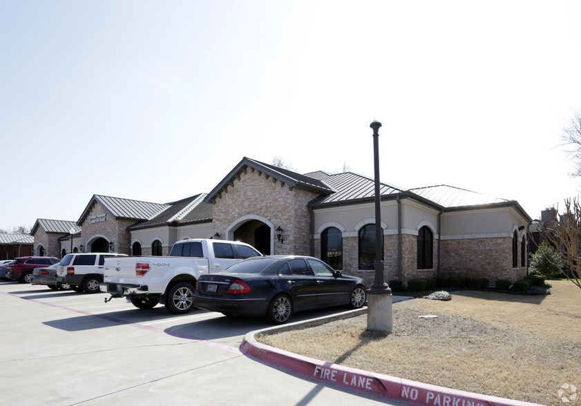 More Photos Of 1871 Harroun Ave, McKinney Office For Lease