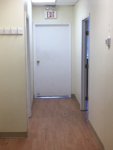 More Photos Of 110 Union St, Hackensack Warehouse For Lease