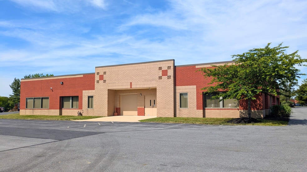 More Photos Of 6405 Flank Dr, Harrisburg Office For Sale