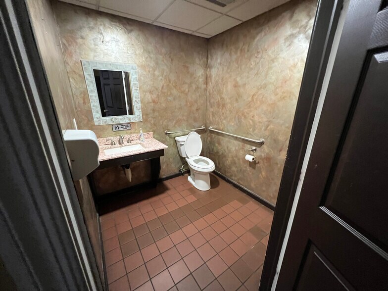 More Photos Of 25 Church St, Keyport Restaurant For Sale