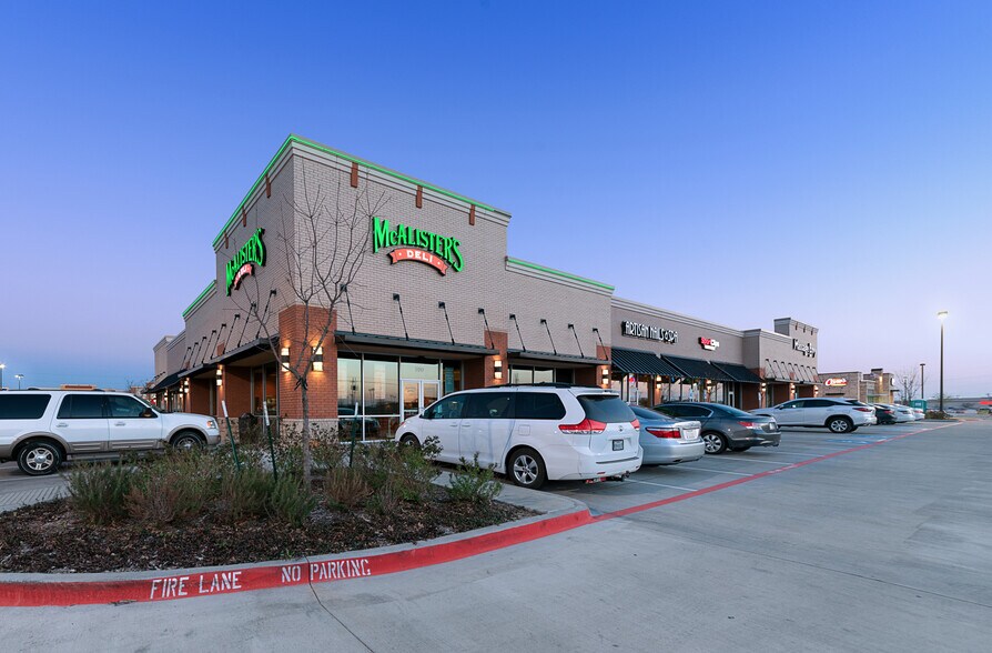 More Photos Of 1630 N US-77 Hwy, Waxahachie Unknown For Sale