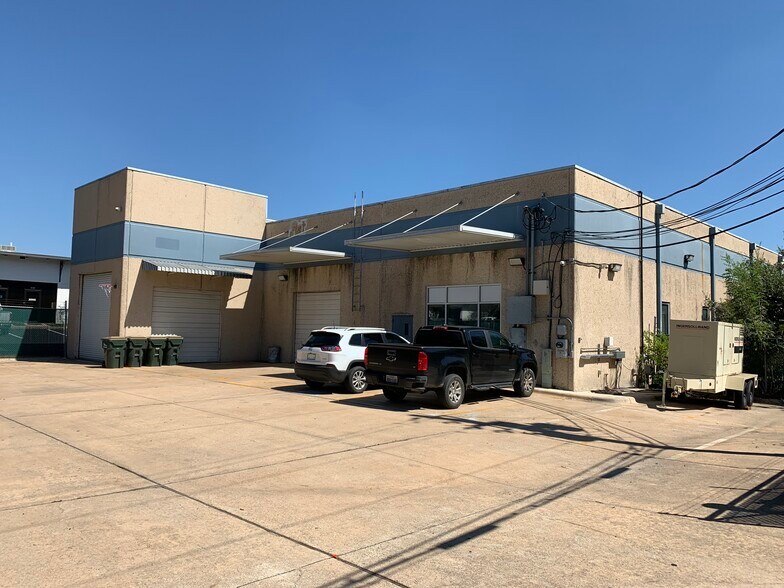 More Photos Of 5426 Guadalupe St, Austin Office For Sale