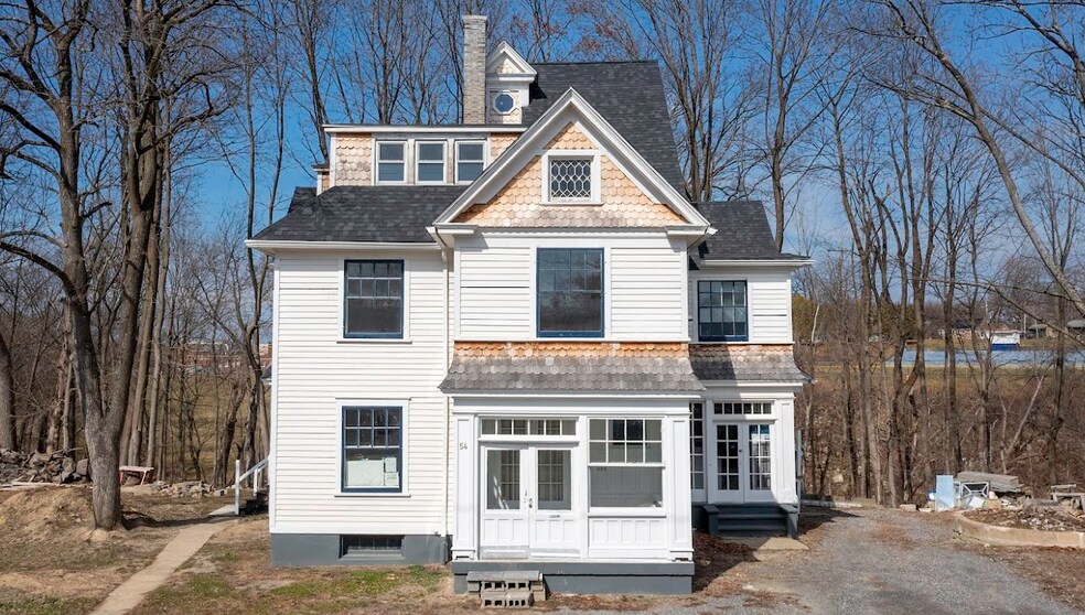 More Photos Of 54 Parkwood Blvd, Hudson Apartments For Sale