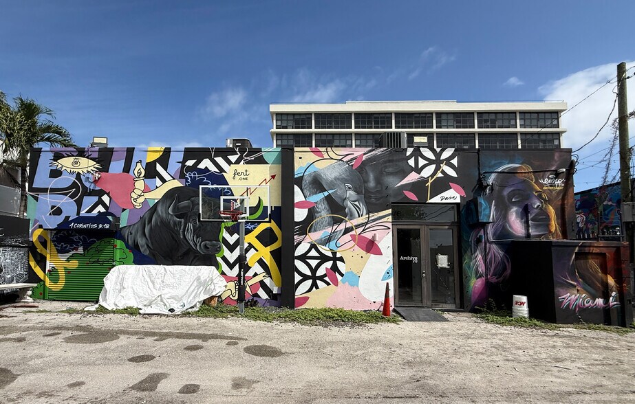 More Photos Of 170 NE 79th St, Miami Storefront For Lease