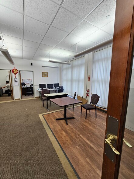 More Photos Of 20 Linden St, Allston Office For Lease