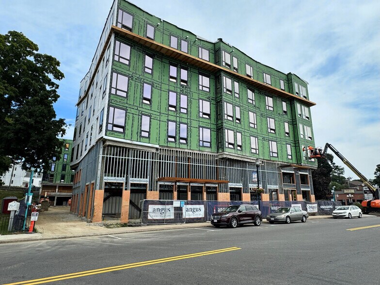 More Photos Of 57 Main St, Marlborough Apartments For Lease