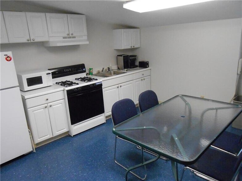 More Photos Of 5081 Old Clairton Rd, Pittsburgh Office For Lease