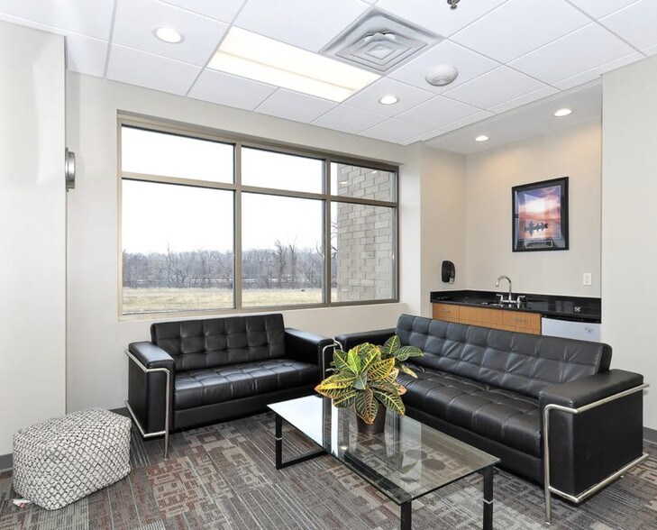 More Photos Of 9000 Quantrelle Ave NE, Otsego Office For Lease