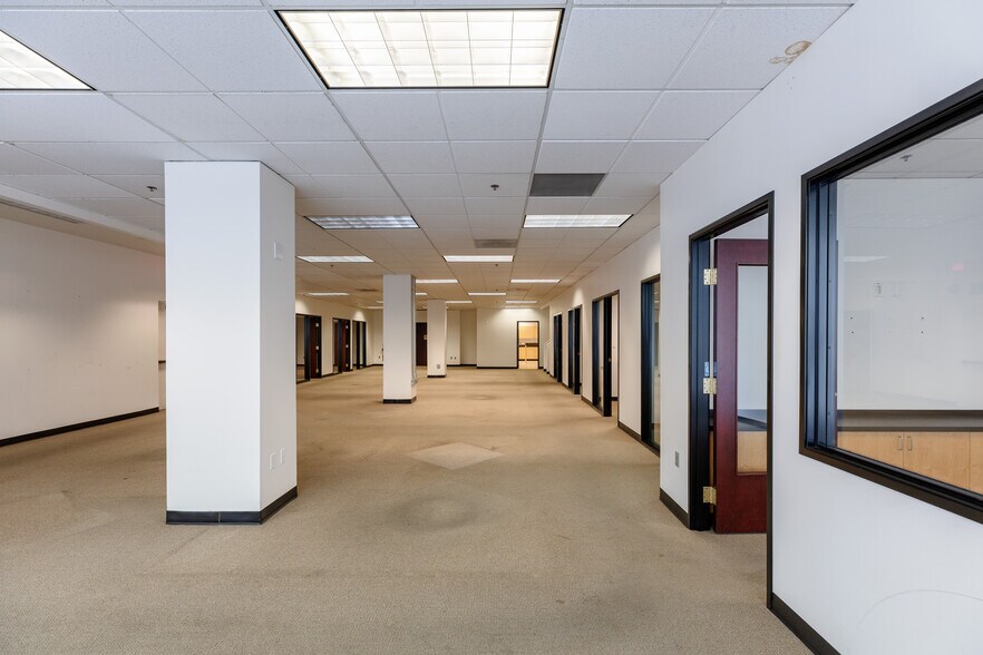 More Photos Of 514-518 SW Sixth Ave, Portland Office For Lease