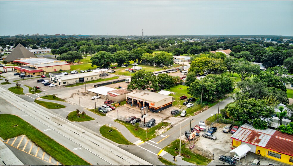 More Photos Of 2016 W Memorial Blvd, Lakeland Auto Repair For Sale