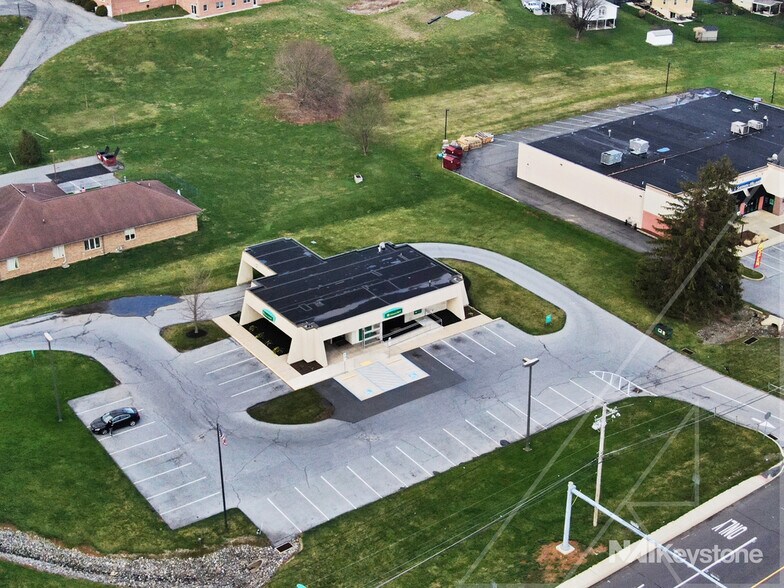 More Photos Of 4641 Penn Ave, Sinking Spring General Retail For Sale