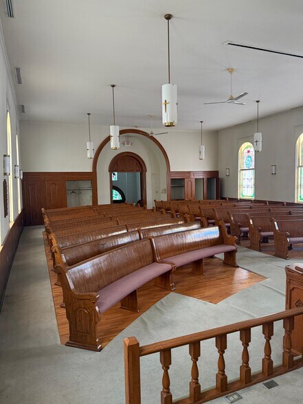 More Photos Of 15109 S Dillman St, Plainfield Religious Facility For Sale