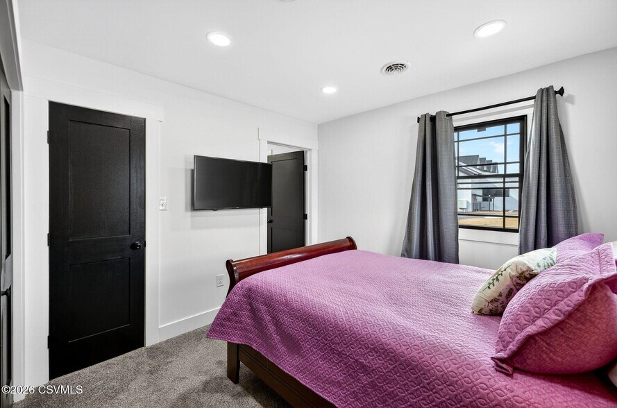 More Photos Of 529 Liberty Valley Rd, Danville Specialty For Sale