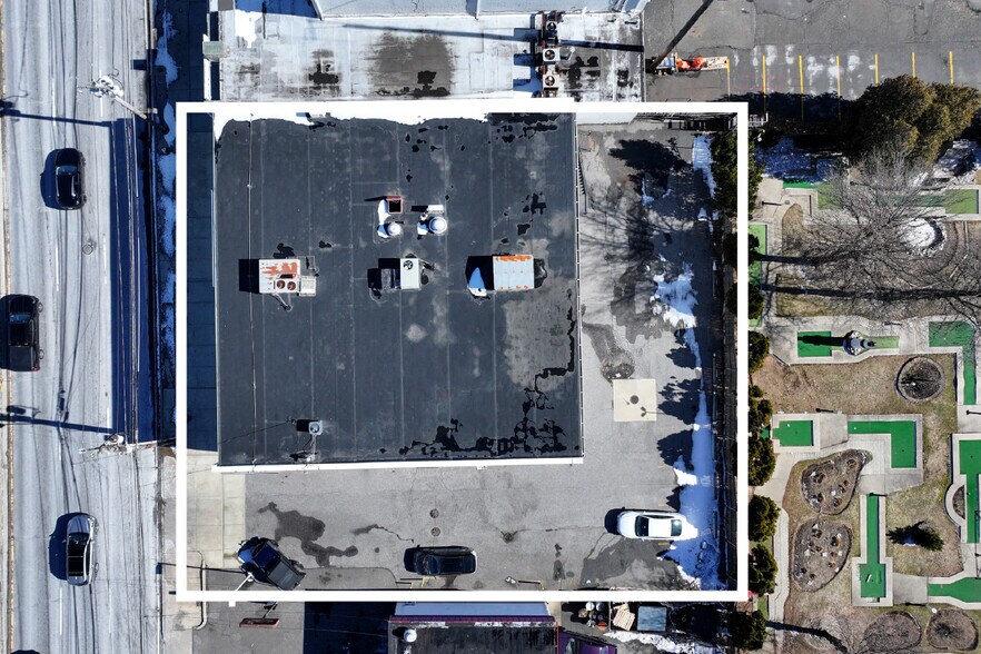 More Photos Of 4010 Hempstead Tpke, Bethpage Auto Repair For Sale