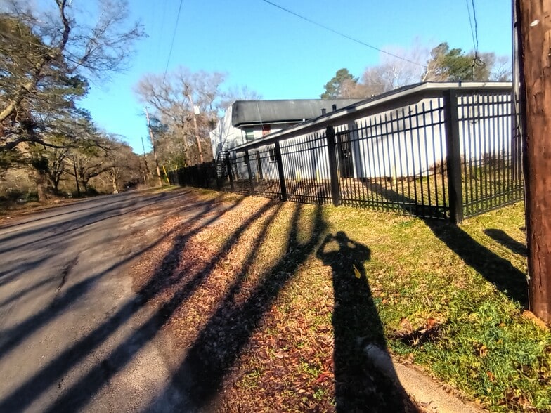 More Photos Of 429 Johnson St, Longview Apartments For Sale