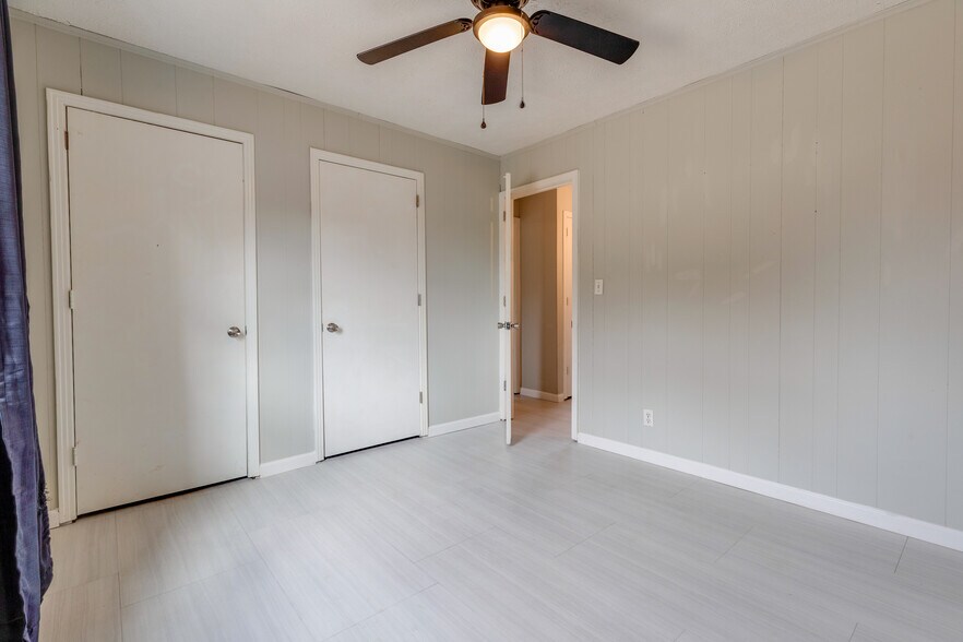 452 Ashe Ave, New Johnsonville, TN 37134 Apartments For Sale