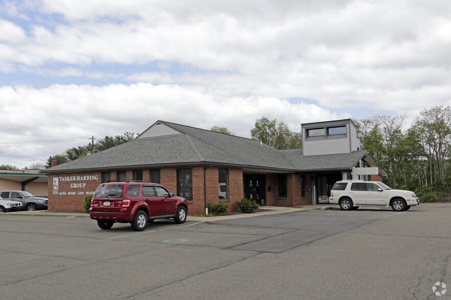 Primary Photo Of 679 Carey Ave, Hanover Township Office For Lease
