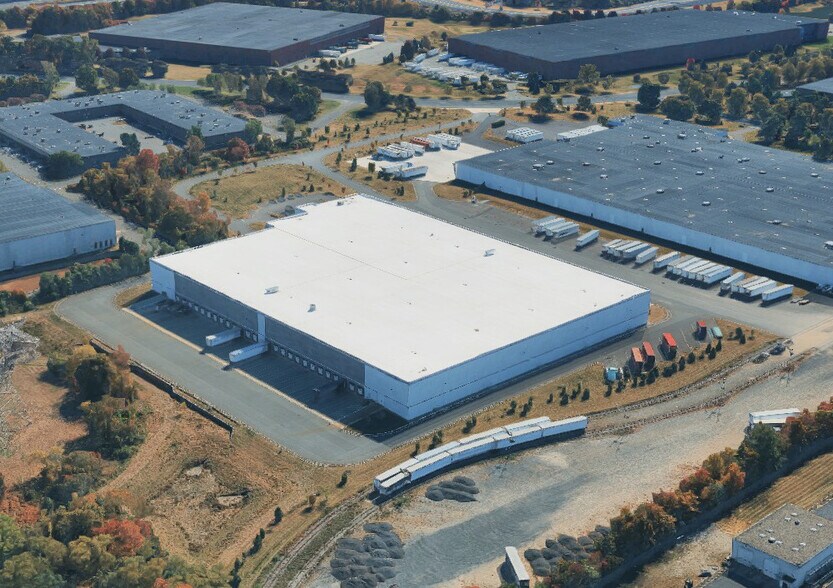 More Photos Of 85 Stults Rd, Dayton Distribution For Lease