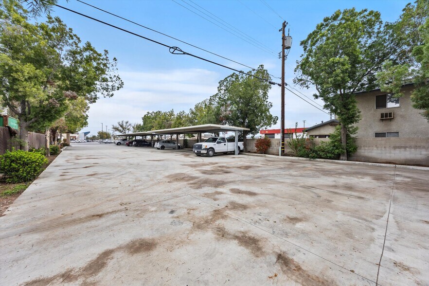 More Photos Of 9831 Rosedale Hwy, Bakersfield Office For Sale