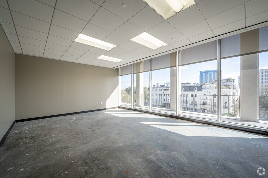 Photo of 7th Floor Ste 714