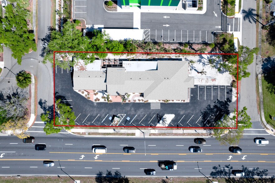 More Photos Of 4110 Manatee Ave W, Bradenton Medical For Sale