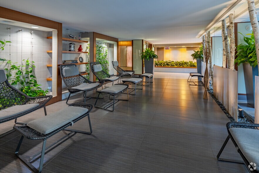 More Photos Of 400 E Randolph St, Chicago Apartments For Sale