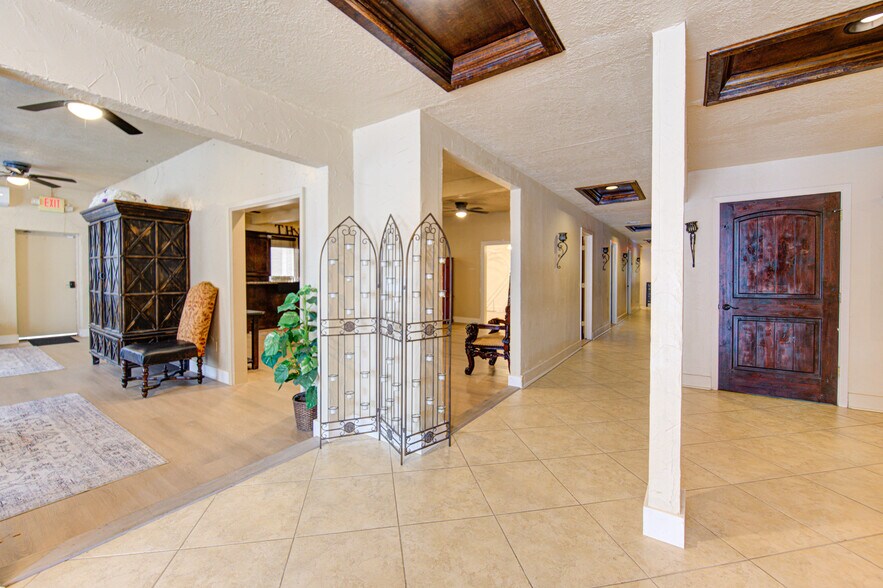 More Photos Of 3600 Michaux St, Houston Lodge Meeting Hall For Sale
