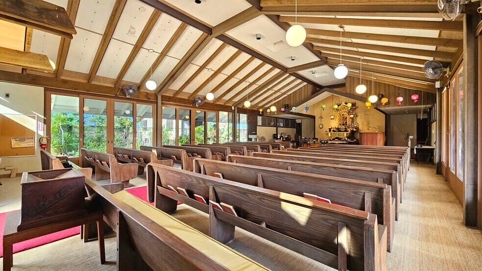 More Photos Of 85-762 Old Government Rd, Waianae Religious Facility For Sale