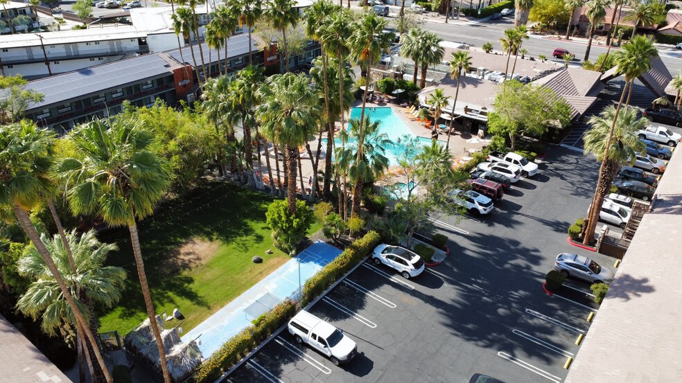 More Photos Of 411 E Palm Canyon Dr, Palm Springs Hotel For Sale