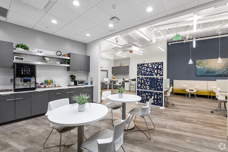 More Photos Of 3301 N University Dr, Coral Springs Coworking Space