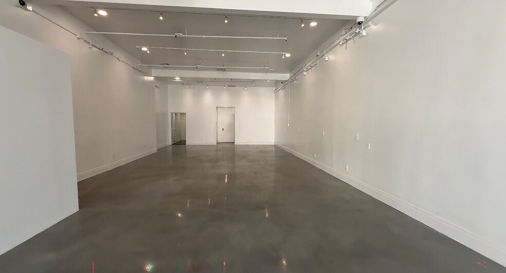 More Photos Of 7312-7316 Melrose Ave, Los Angeles Storefront For Lease