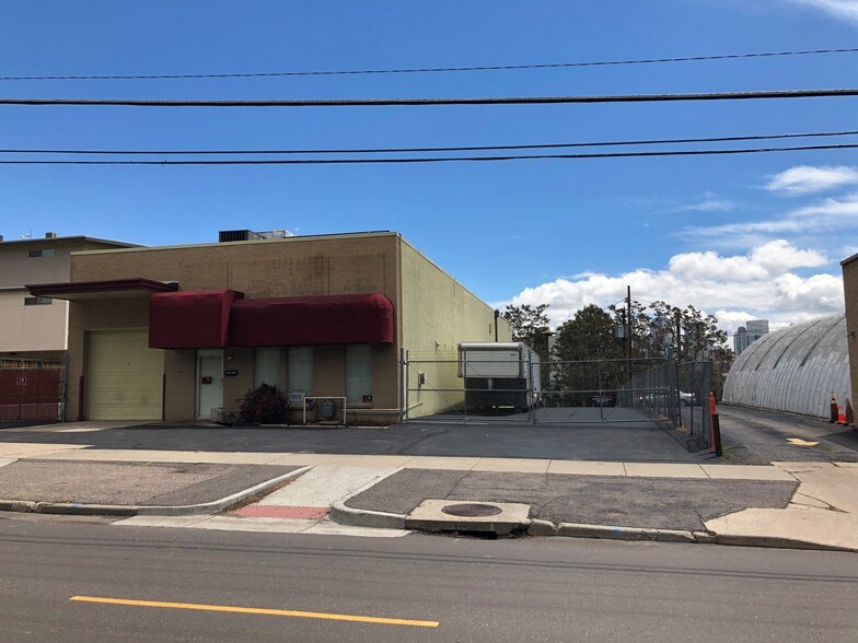 Primary Photo Of 2056-2070 Clay St, Denver Warehouse For Lease